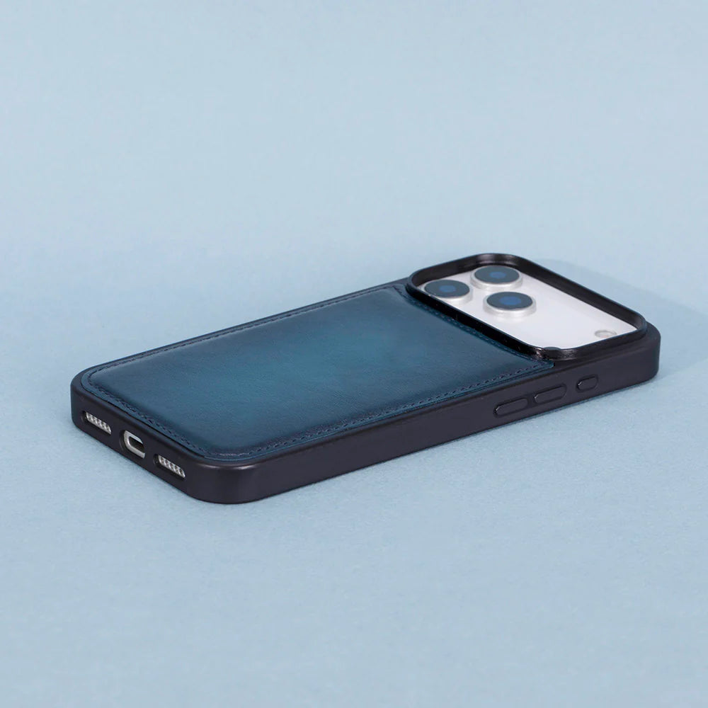 Flex Cover iPhone 17 Pro Max Leather Case
