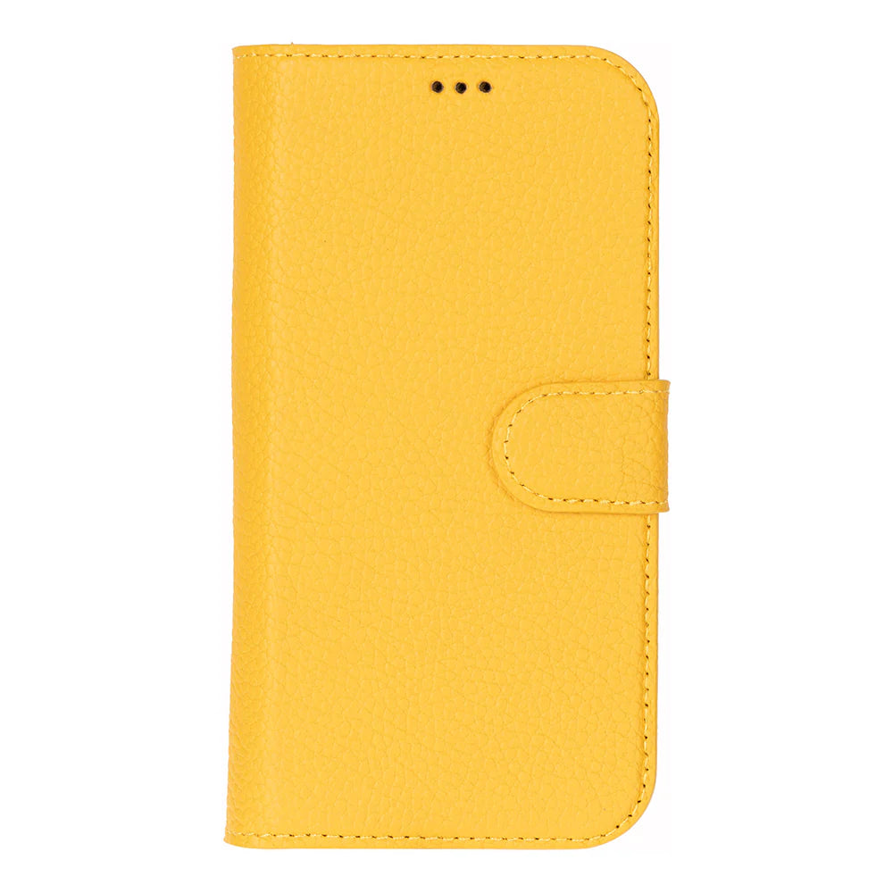 Magic iPhone 17 Leather Detachable Wallet Case