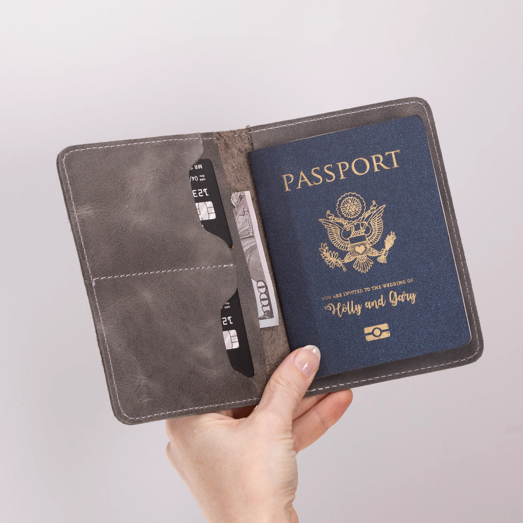Viaggio Leather Passport Wallet