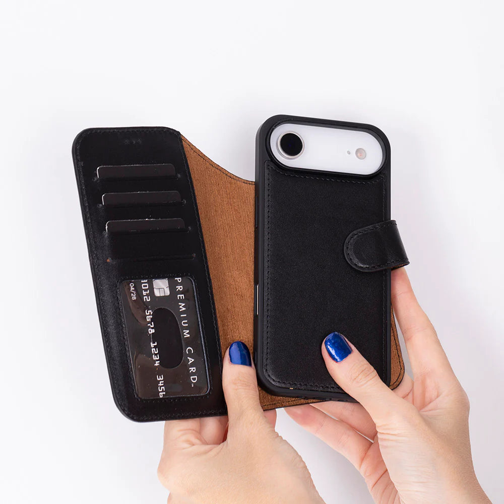 Magic iPhone 17 Air Leather Detachable Wallet Case