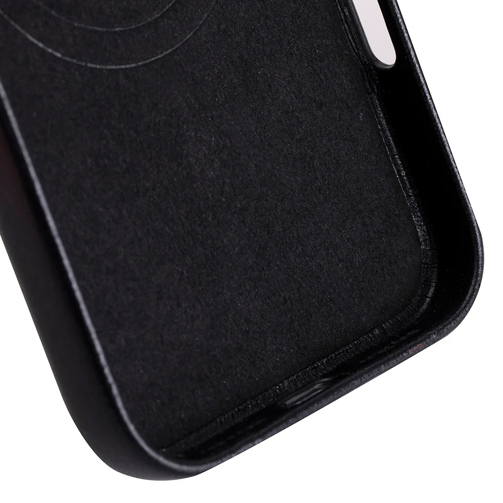 Prestige iPhone 17 Pro Leather Case