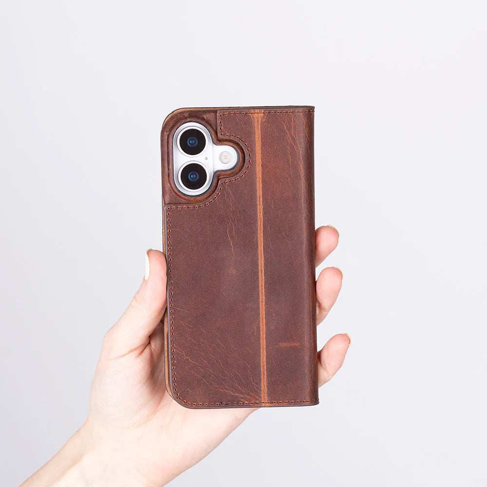 Sonat Leather iPhone 17 Folio Case
