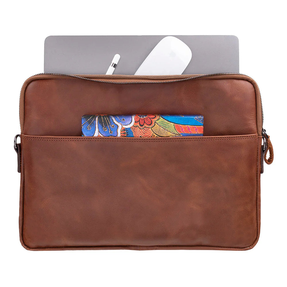 Leeds Slim Leather Laptop / Tablet Sleeve